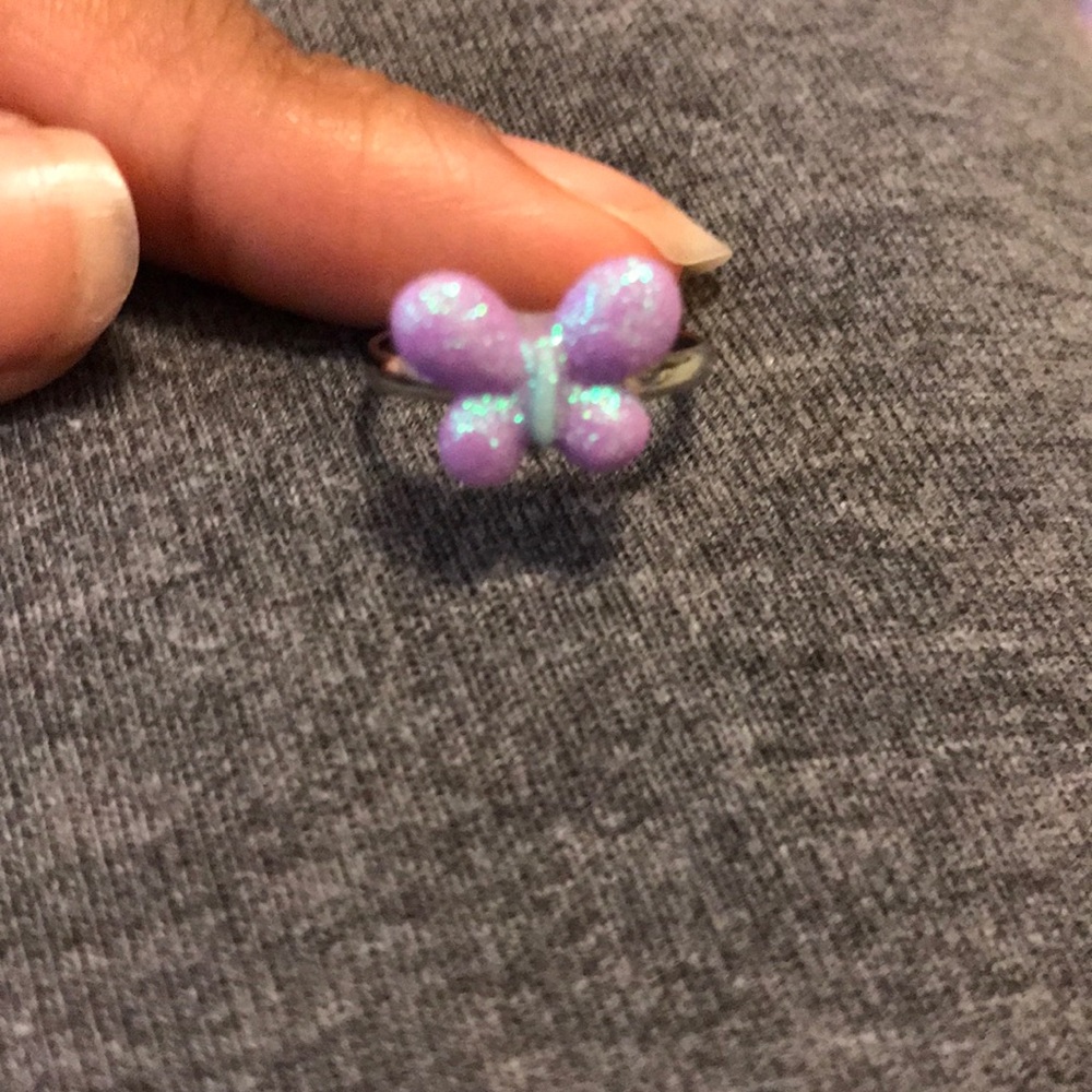 Kid butterfly ring with glitter🌸🌟